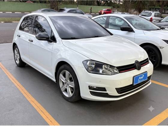 VOLKSWAGEN GOLF 1.4 TSI COMFORTLINE 16V GASOLINA 4P AUTOMÁTICO VOLKSWAGEN GOLF 1.4 TSI COMFORTLINE 16V GASOLINA 4P AUTOMÁTICO